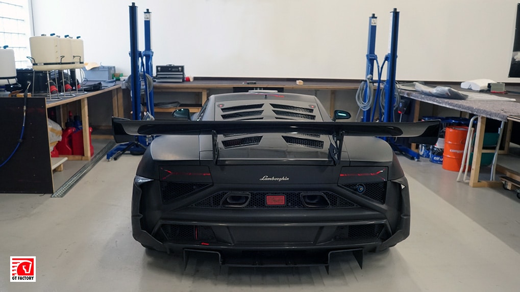 Lamborghini Gallardo Extenso GT3 interior rear wide section