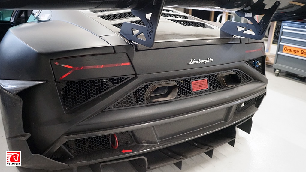 Lamborghini Gallardo Extenso GT3 interior exhaust