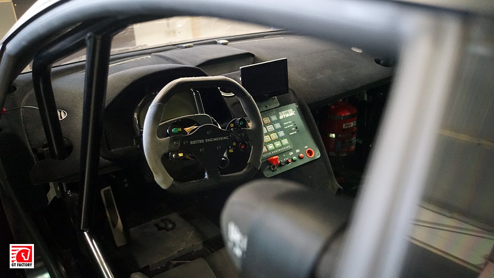 Lamborghini Gallardo Extenso GT3 interior