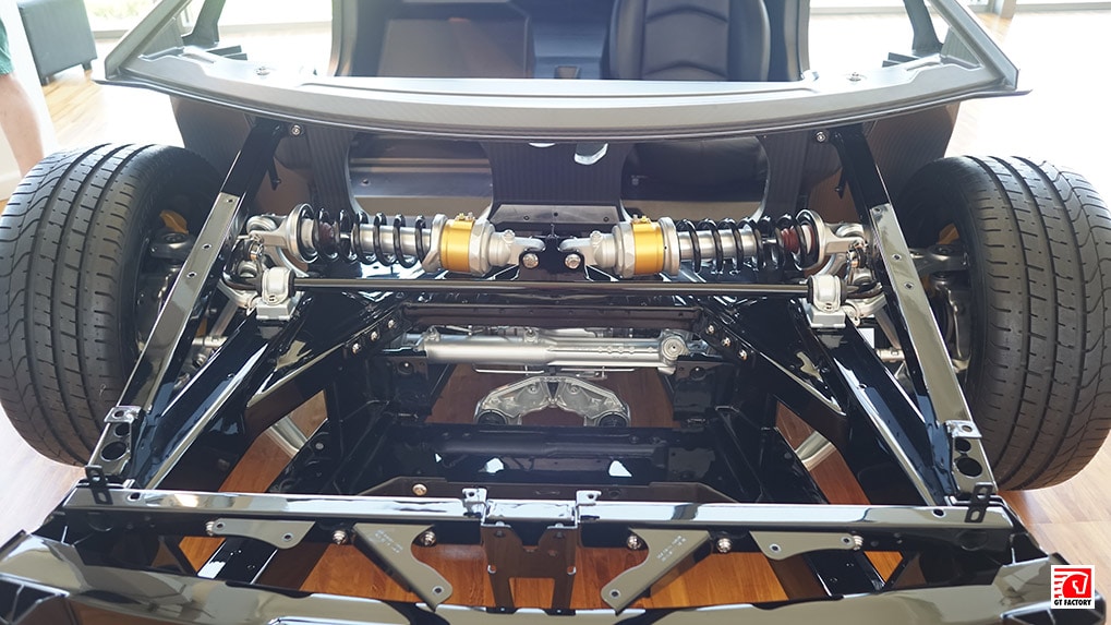 Музей Lamborghini Aventador LP700-4 frame suspension