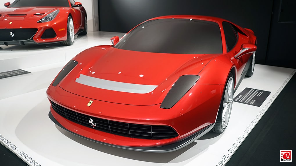 Музей Ferrari Ferrari SP12 EC 2012