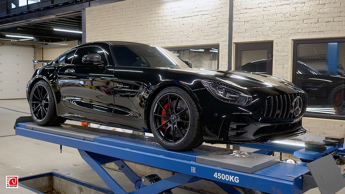 Mercedes-Benz AMG GT-R до установки